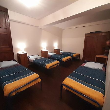 Chambres D'Hotes L'Oustal Oloron-Sainte-Marie Exterior foto